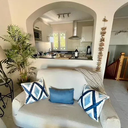 Paraiso Blanco By Maison Jaken *